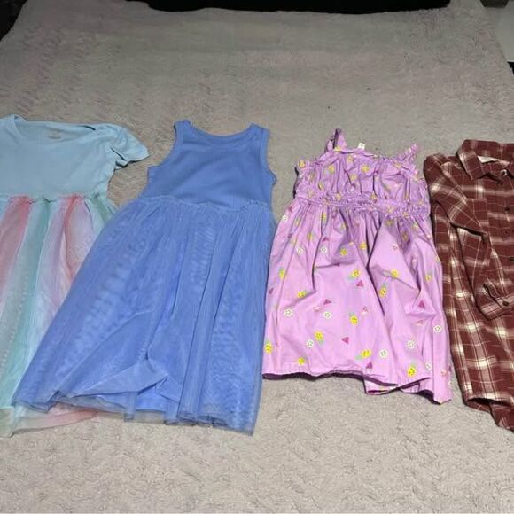 Bundle Girls Clothes Dresses Size 7-8 - Picture 1 of 6